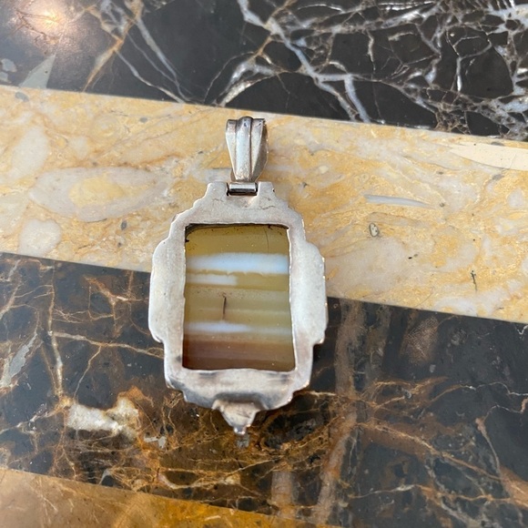 Agate and sterling pendant/ CLOSEOUT - Picture 4 of 4